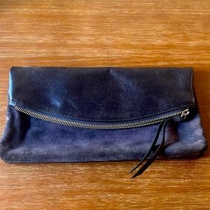 Blue clutch